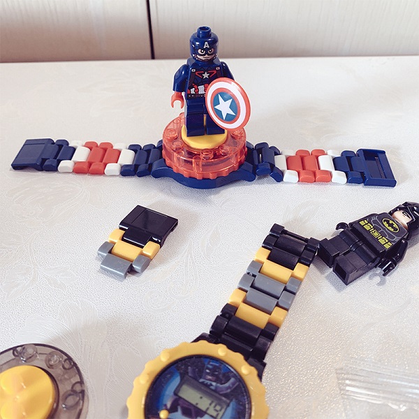 dong-ho-lego-doi-truong-my-h5