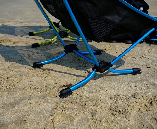 ghe-camping-bai-bien-helinox-13