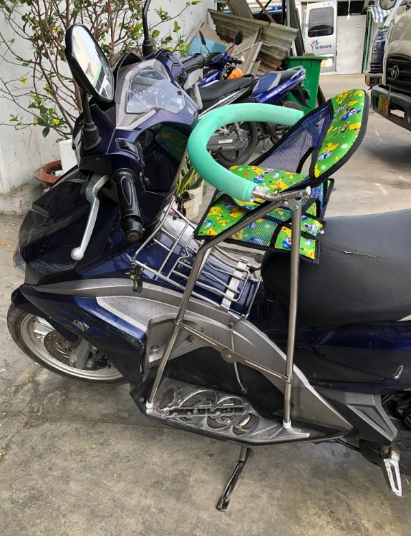 ghe-cho-em-be-xe-airblade-gap-gon-h10