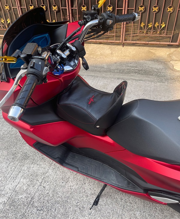 ghe-dem-ngoi-xe-may-cho-be-xe-pcx-h6