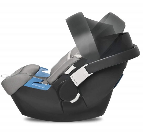 ghe-ngoi-o-to-cho-be-so-sinh-cybex-h9