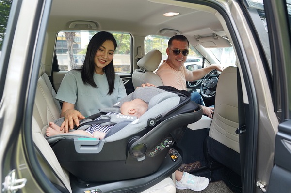 ghe-ngoi-o-to-kiem-noi-xach-tay-babyro-i-nest-h6