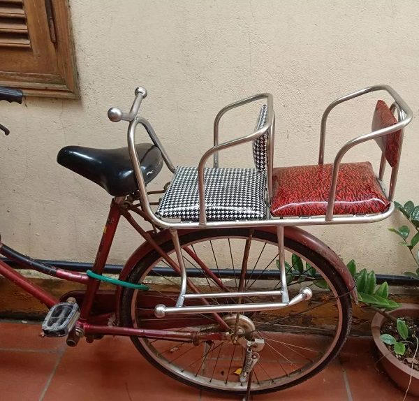 ghe-ngoi-xe-dap-doi-bang-inox-h5