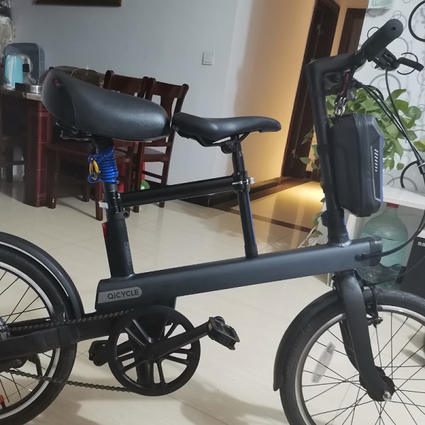 ghe-ngoi-xe-dap-qicycle-cho-be-h4