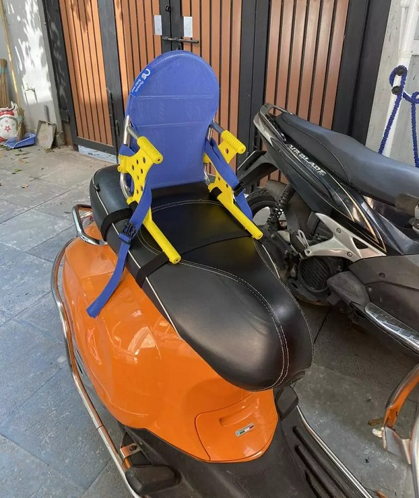 ghe-ngoi-xe-vespa-phia-sau-cho-be-any-korea-h6