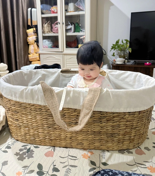 gio-noi-em-be-bang-luc-binh-dan-hat-gao-h10