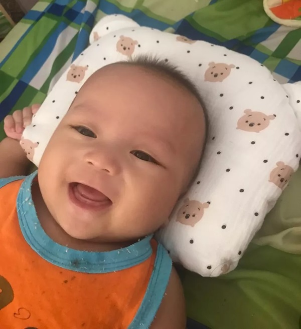 goi-lom-chong-bep-dau-vai-muslin-vuong-tron