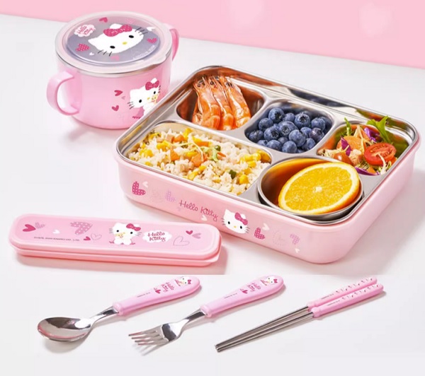 hop-com-cho-be-di-hoc-hello-kitty-h5