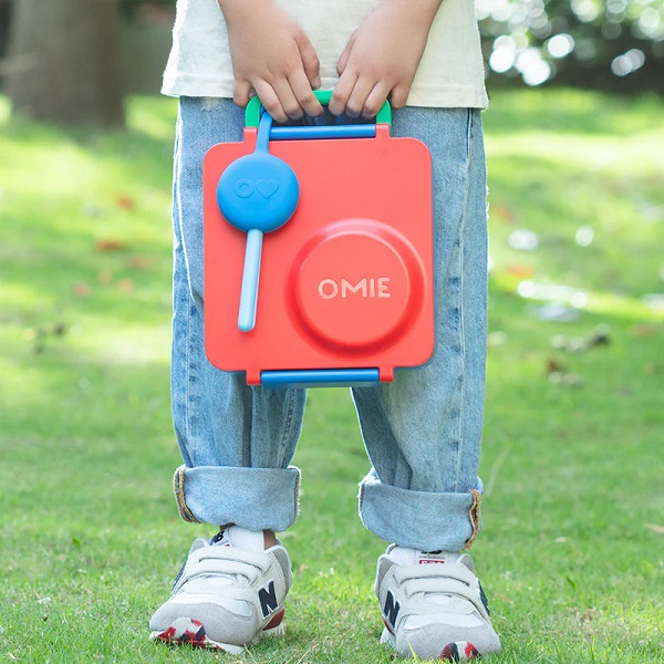 hop-com-trua-cho-be-omiebox-h13