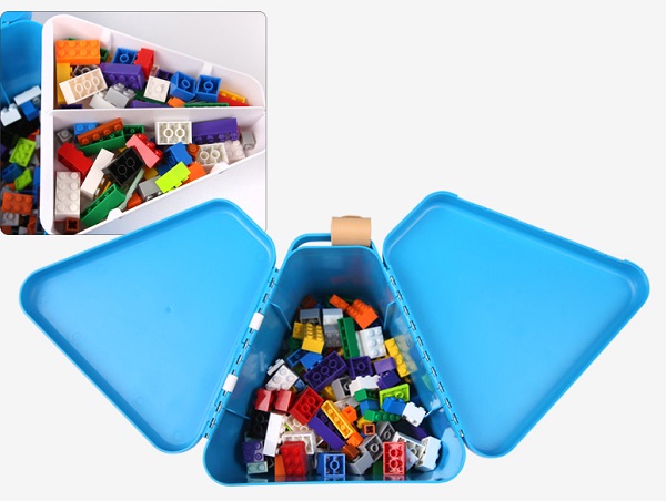 hop-dung-lego-di-dong-10