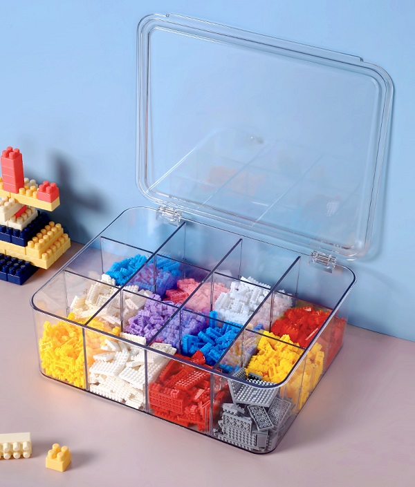 hop-dung-lego-trong-suot-8