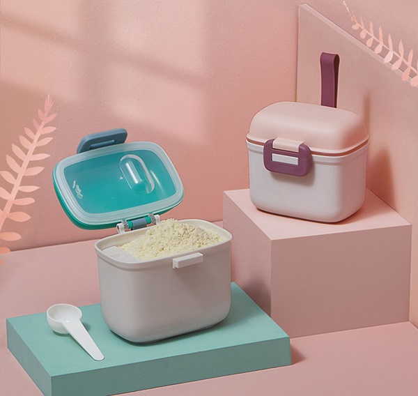 hop-dung-sua-bot-babycare-h4