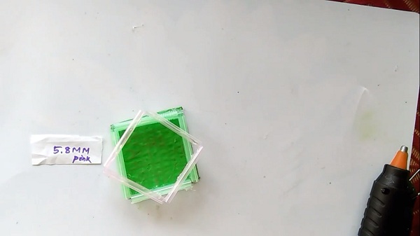 lam-do-dung-lo-cam-hoa-handmade-bang-ong-hut