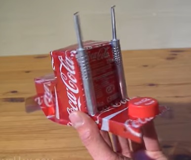 lam-xe-tai-xe-container-bang-lon-bia-lon-coca