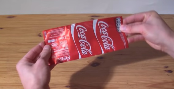 lam-xe-tai-xe-container-bang-lon-bia-lon-coca