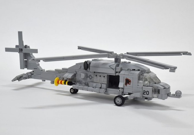 lego-truc-thang-chien-dau-mh-60r-seahawk-h7