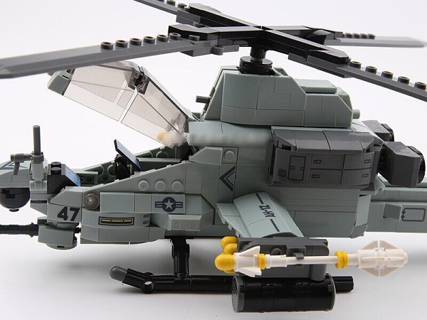 lego-truc-thang-chien-dau-us-ah-1z-h6