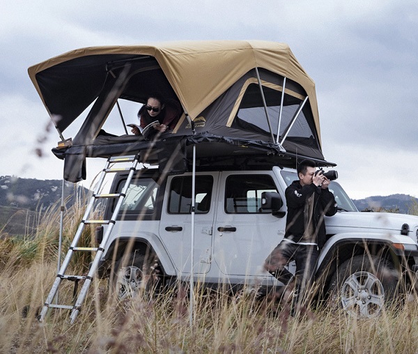 leu-noc-o-to-Wild-Land