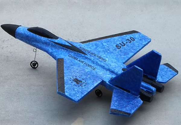 may-bay-dieu-khien-tu-xa-su-30-h6