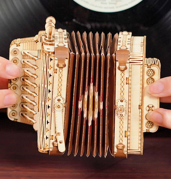 mo-hinh-lap-rap-go-3d-dan-accordion-h7