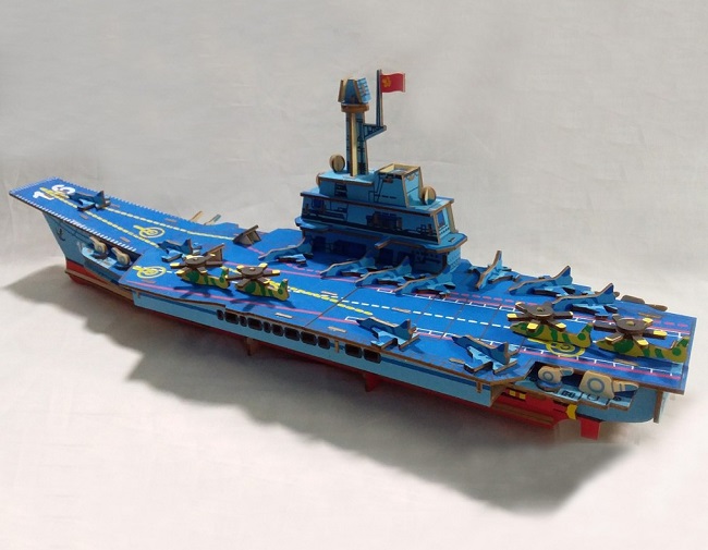 mo-hinh-lap-rap-go-3d-tau-san-bay-h6