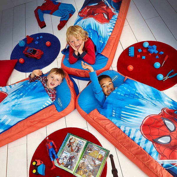 nem-hoi-cho-be-hinh-sieu-nhan-nguoi-nhen-spider-man-h13