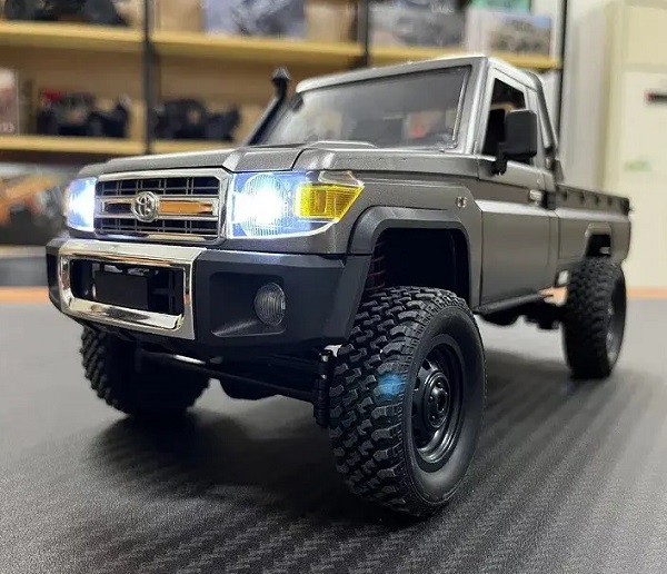 o-to-ban-tai-dieu-khien-tu-xa-rc-h5