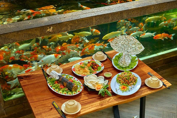 quan-cafe-BeeZone-co-cho-choi-cho-be-o-buon-ma-thuat-12