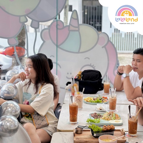 quan-cafe-Lalaland-co-khu-vui-choi-cho-be-o-bien-hoa-2