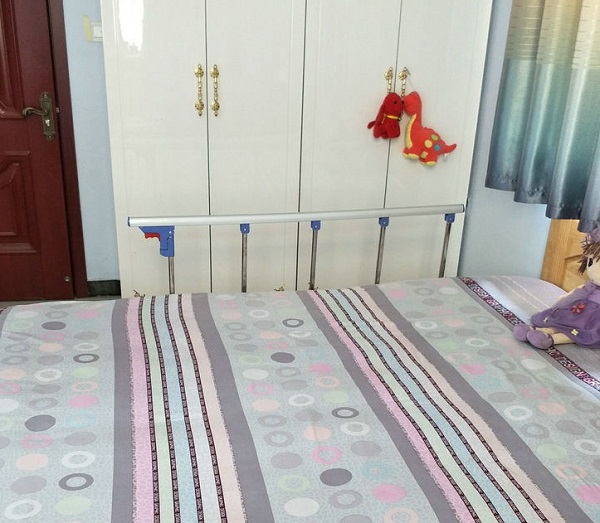/thanh-chan-giuong-inox-gap-gon-h7