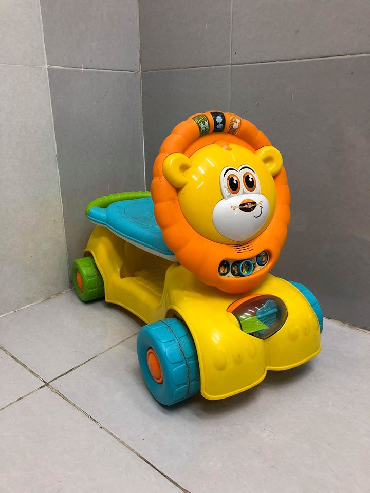 thanh-ly-xe-choi-chan-xe-scooter-xe-day-Winfun-hinh-su-tu-cho-be-tai-hcm