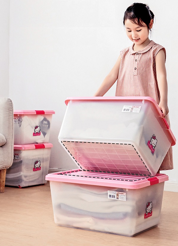 thung-dung-do-choi-Hello-kitty-5