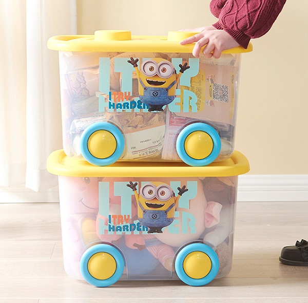 thung-dung-do-choi-cho-be-Minions-15
