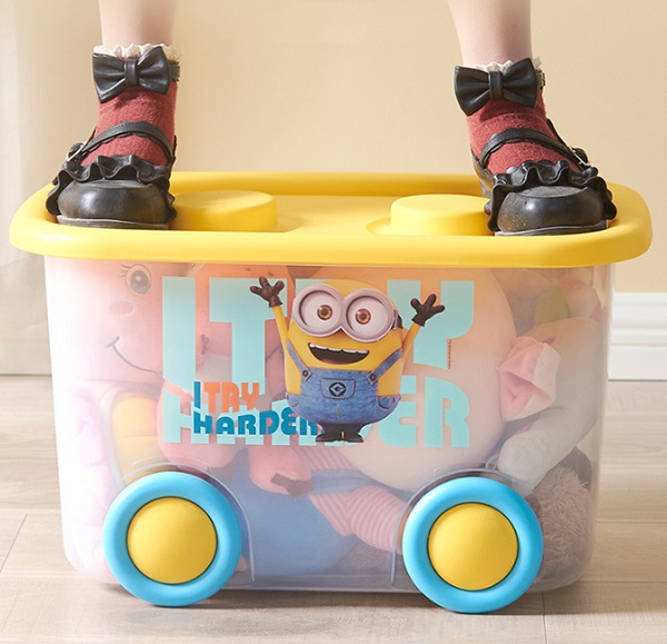 thung-dung-do-choi-cho-be-Minions-5
