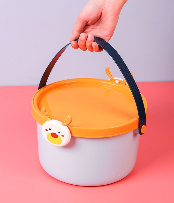 thung-dung-do-choi-mini-cho-be-4