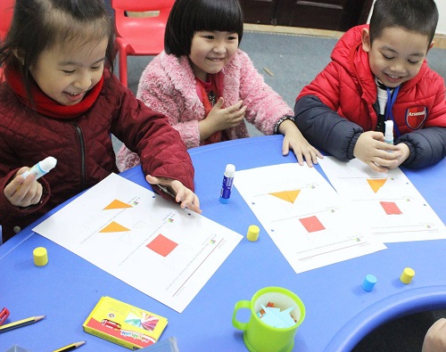 trung-tam-day-tre-cham-noi-acd-hung-yen-8