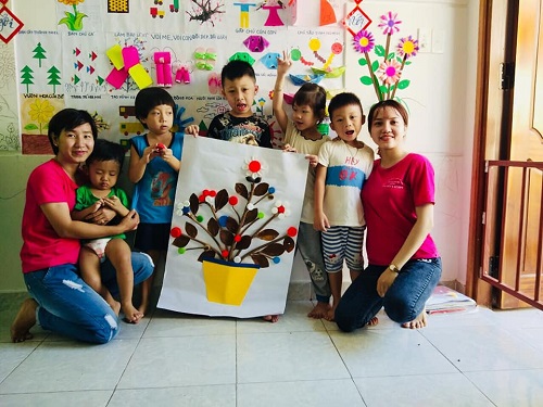 trung-tam-day-tre-cham-noi-thanh-dat-o-tphcm-1