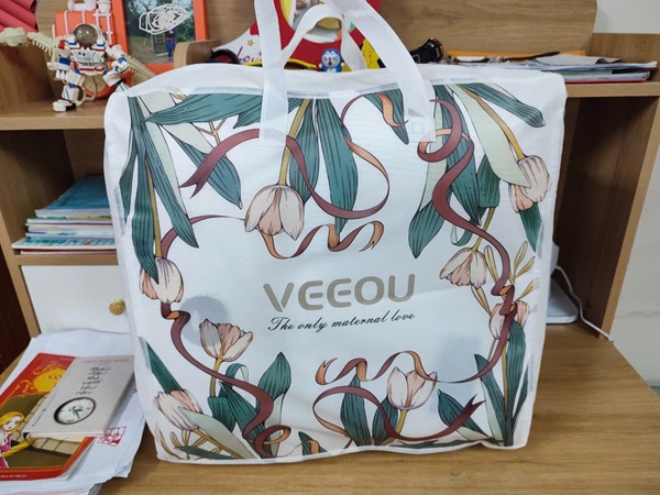 tui-dung-goi-chong-trao-nguoc-veeou-3