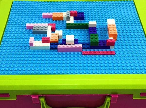 vali-dung-lego-co-tam-xay-dung-cho-be-1