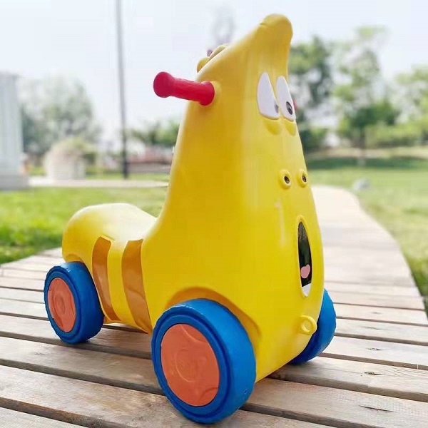 xe-choi-chan-4-banh-larva-h5