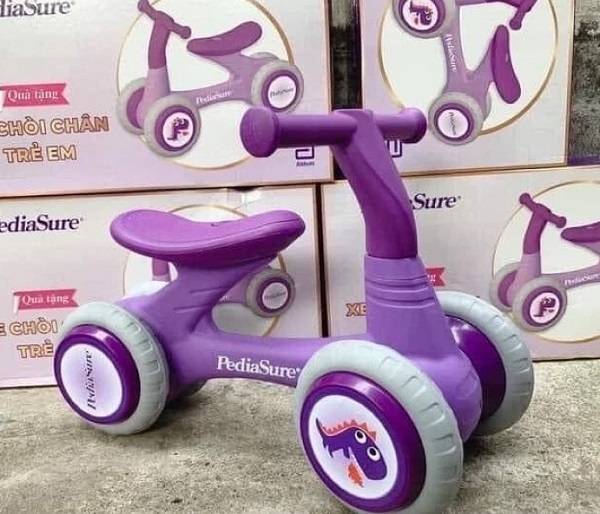 xe-choi-chan-4-banh-pediasure-h5
