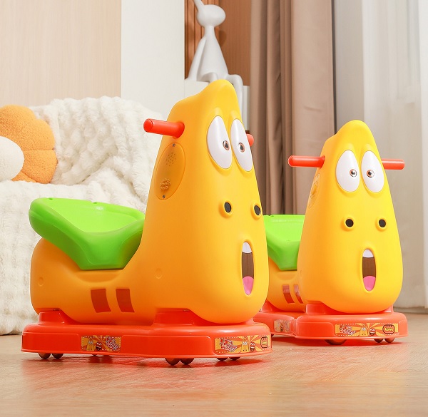 xe-choi-chan-larva-co-nhac-h5