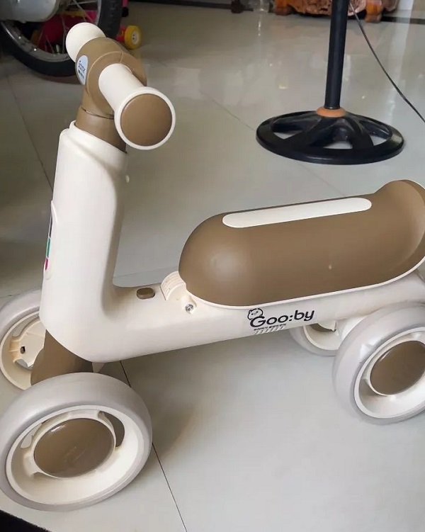 xe-choi-chan-mini-co-nhac-gooby-h6