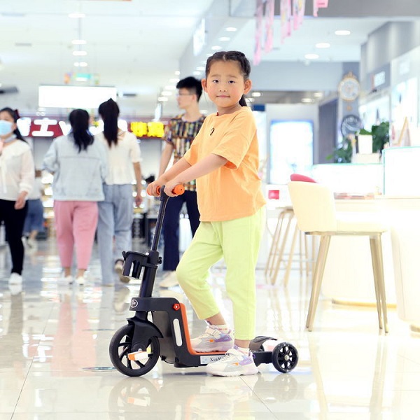 xe-choi-chan-scooter-co-ban-dap-h8