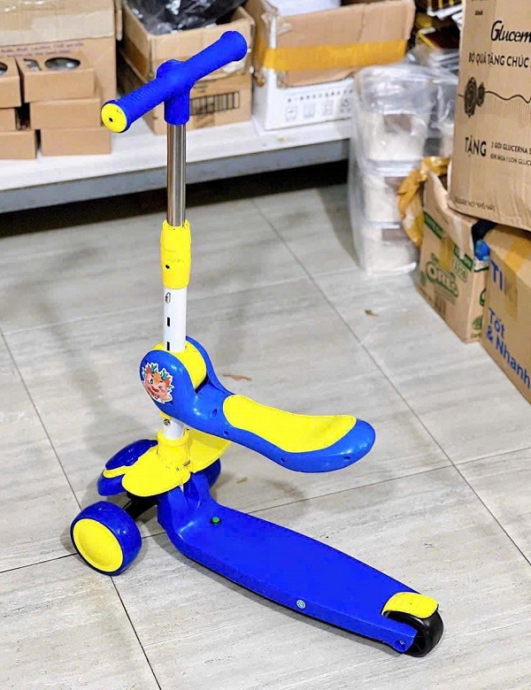 xe-choi-chan-scooter-huggies-h6