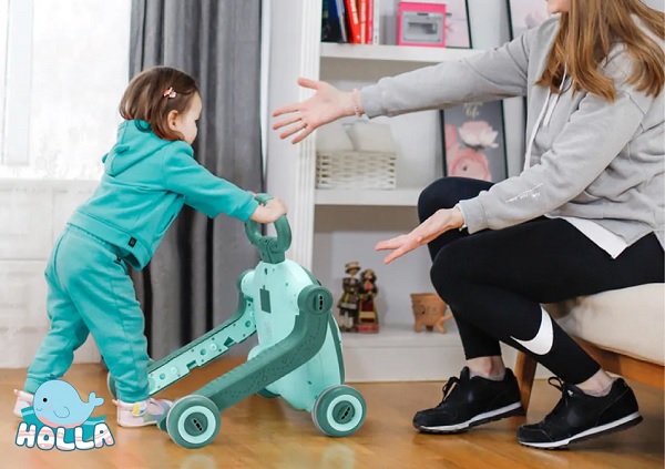 xe-choi-chan-tap-di-scooter-holla-h8