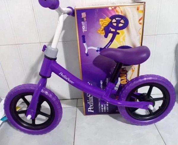 xe-choi-chan-thang-bang-pediasure-h7