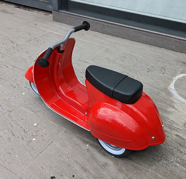 xe-choi-chan-vespa-co-h8
