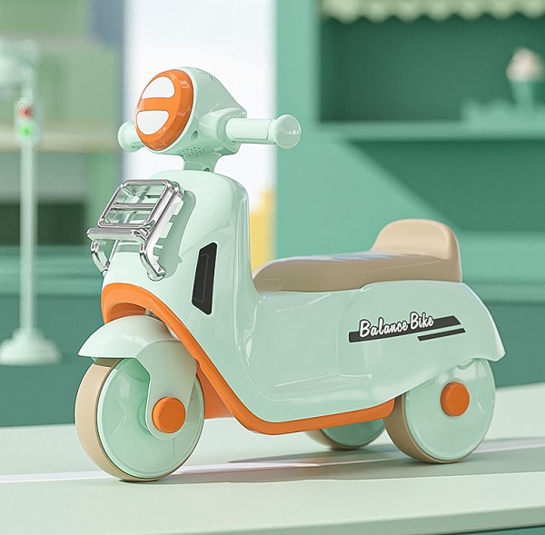 xe-choi-chan-vespa-hikid-h5