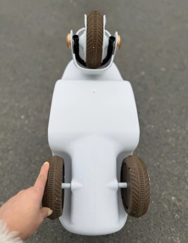 xe-choi-chan-vespa-hinh-con-cuu-h10